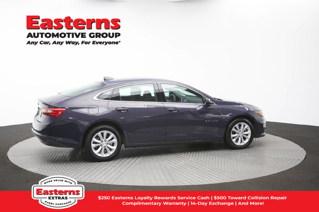 Used 2025 Chevrolet Malibu LT FWD image 43