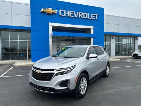 Used 2022 Chevrolet Equinox LT image 1