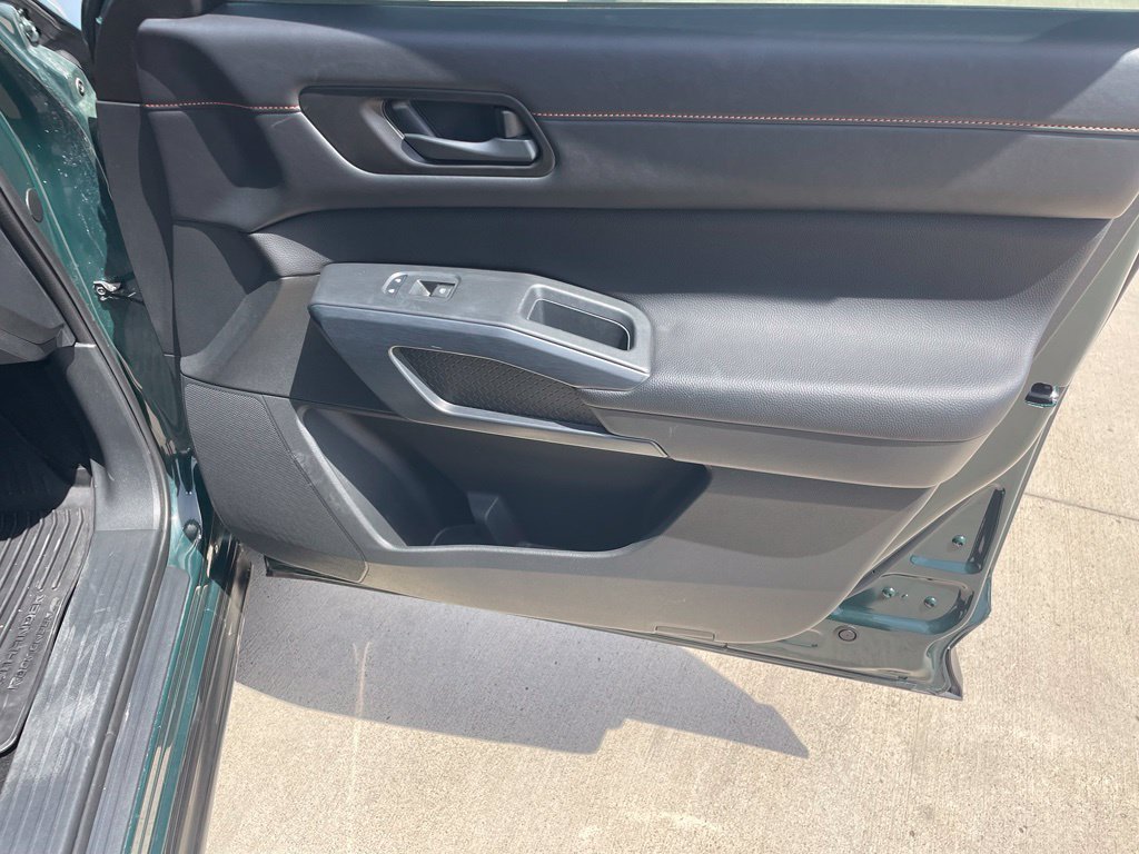 Certified 2025 Nissan Pathfinder Rock Creek AWD/4WD image 27