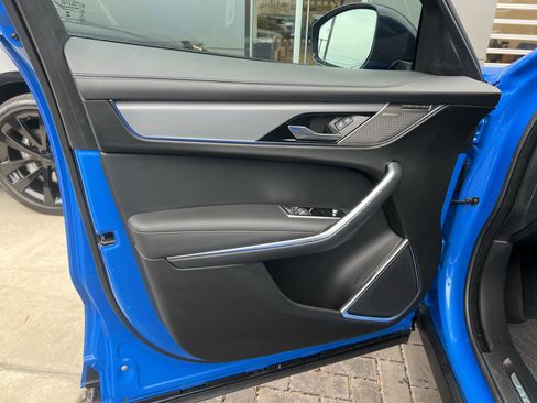 Certified 2024 Jaguar F-PACE SVR image 14