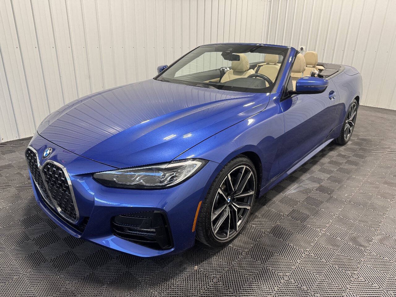 Used 2023 BMW 430i Convertible w/ M Sport Package RWD image 40