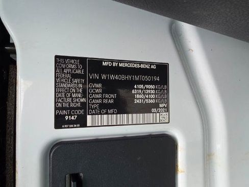 Used 2021 Mercedes-Benz Sprinter 2500 image 39