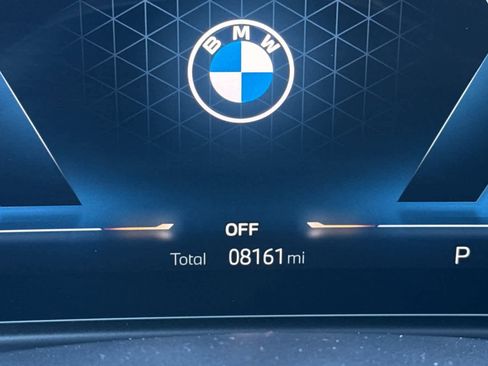 Used 2025 BMW 230i Coupe w/ M Sport Package image 28