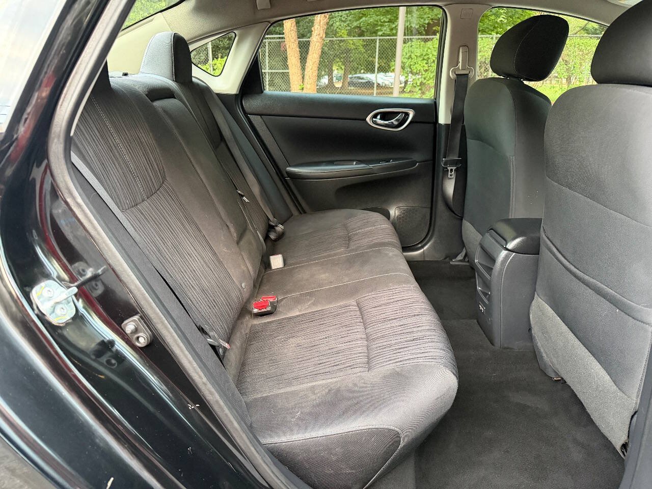 Used 2017 Nissan Sentra SV FWD image 17
