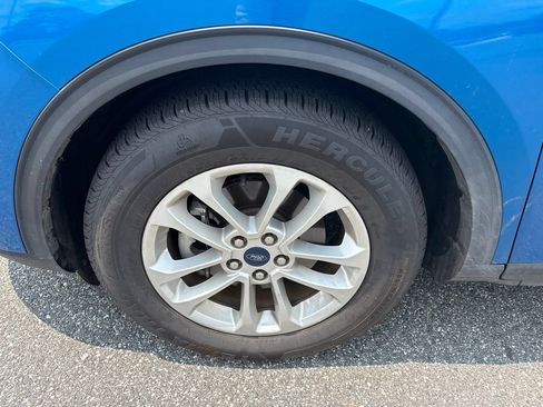 Used 2020 Ford Escape SE FWD image 11