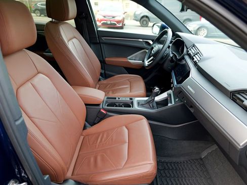 Used 2022 Audi Q3 2.0T Premium image 36