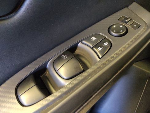 Used 2025 Nissan Sentra S FWD image 27