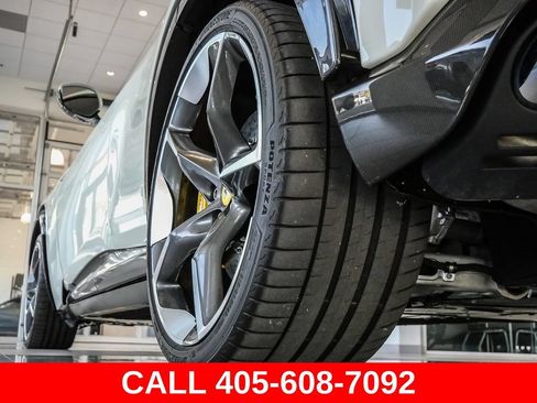 Used 2025 Ferrari Purosangue AWD/4WD image 12