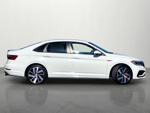 Used 2021 Volkswagen Jetta GLI image 7