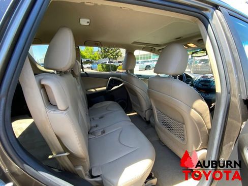 Used 2011 Toyota RAV4 Limited w/ Limited Extra Value Pkg AWD/4WD image 20