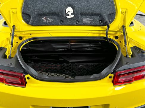 Used 2015 Chevrolet Camaro ZL1 image 31