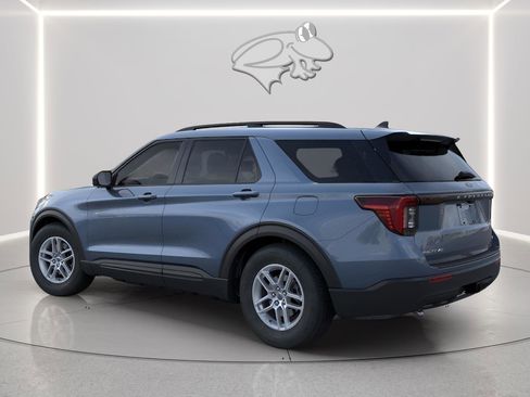 New 2026 Ford Explorer Active AWD/4WD image 4
