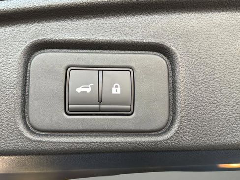 New 2026 Nissan Pathfinder SL AWD/4WD image 14