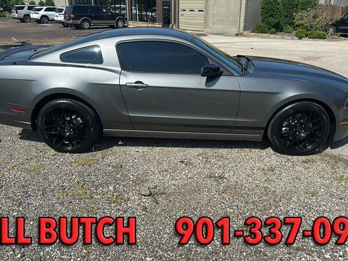 Used 2013 Ford Mustang Premium w/ V6 Performance Pkg RWD image 5