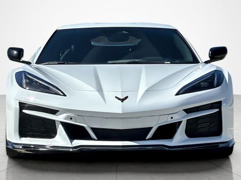 Used 2026 Chevrolet Corvette E-Ray w/ Stealth Interior Trim Package AWD/4WD image 8