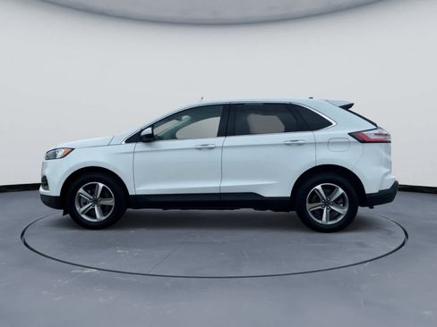 Used 2024 Ford Edge SEL w/ Convenience Package AWD/4WD image 3