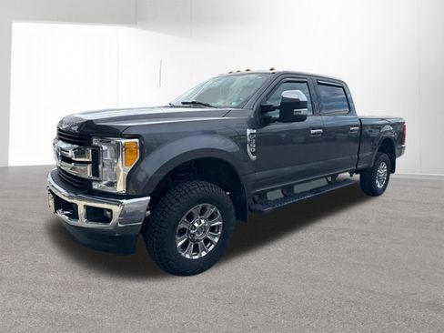 Used 2017 Ford F350 XLT AWD/4WD image 12