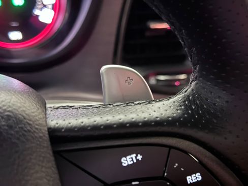 Used 2017 Dodge Challenger R/T w/ Blacktop Package image 33