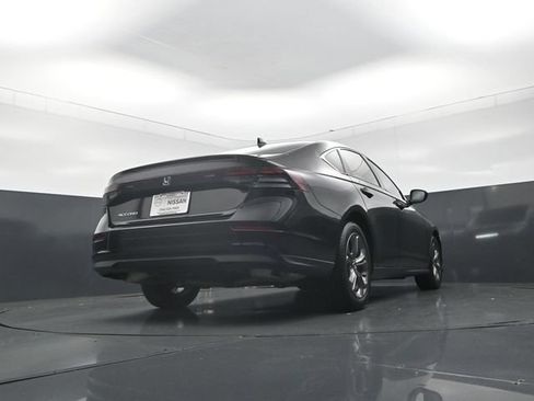 Used 2024 Honda Accord EX image 34