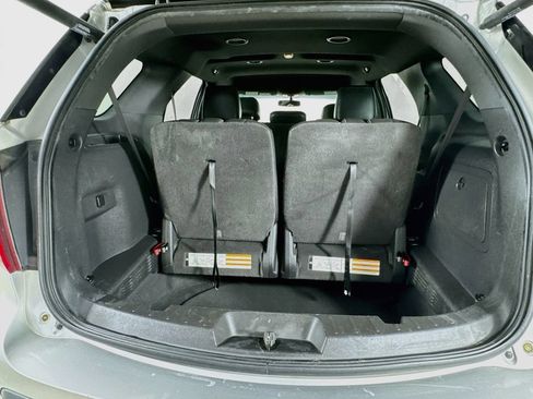 Used 2013 Ford Explorer XLT FWD image 30