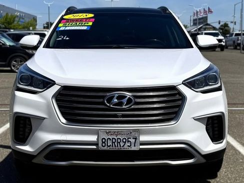 Used 2018 Hyundai Santa Fe FWD image 2