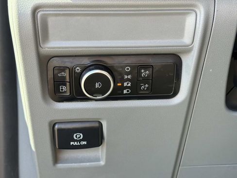 Used 2024 Ford F150 XLT w/ Mobile Office Package image 17