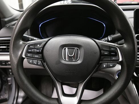 Used 2019 Honda Accord LX image 13