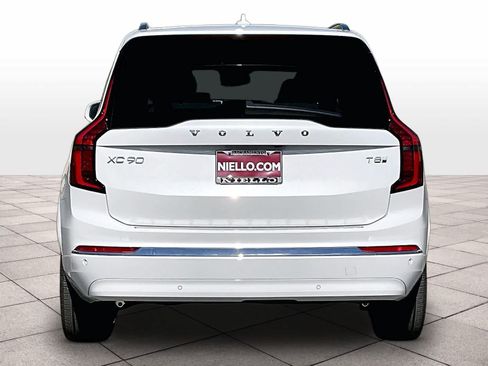 New 2026 Volvo XC90 T8 Plus w/ Protection Package AWD/4WD image 6