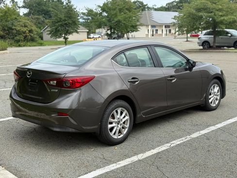 Used 2016 MAZDA MAZDA3 i Touring FWD image 5