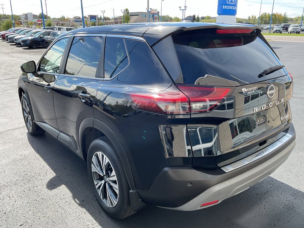 Used 2023 Nissan Rogue SV AWD/4WD image 7