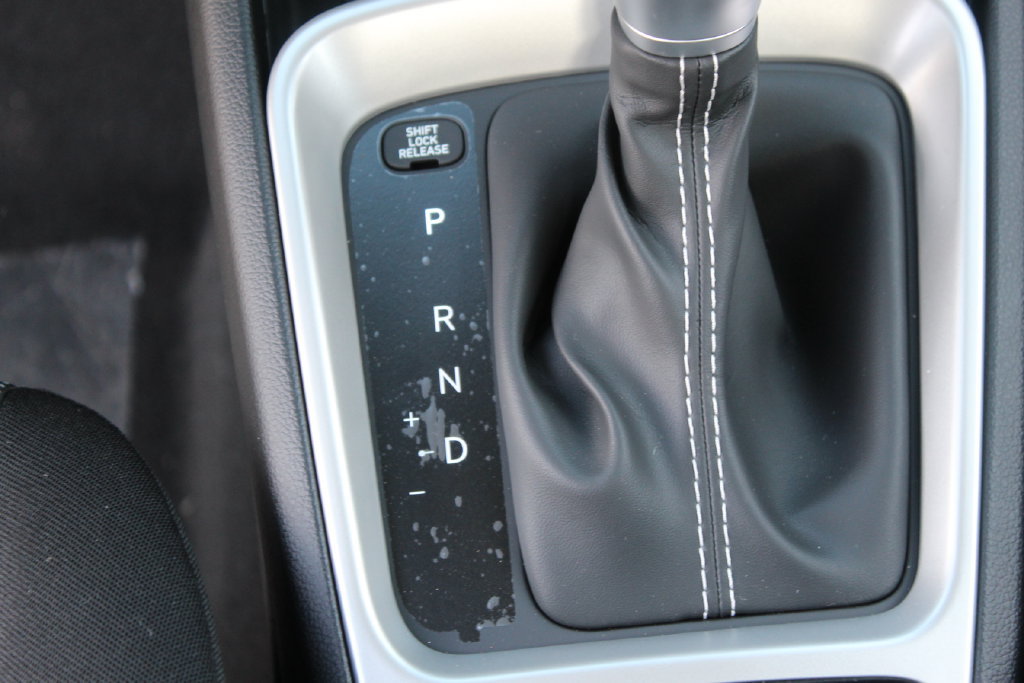 New 2026 Hyundai Venue SE FWD image 18