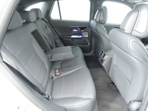 Certified 2025 Mercedes-Benz GLC 300 image 22