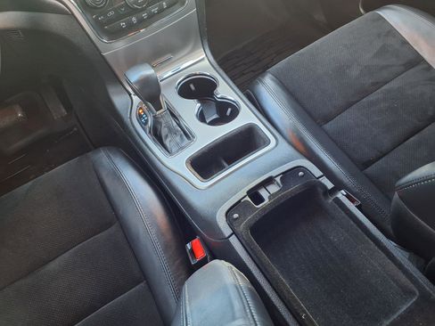 Used 2018 Jeep Grand Cherokee Altitude image 12