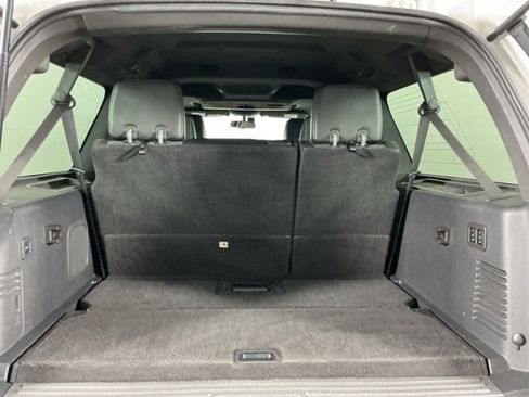 Used 2010 Lincoln Navigator L Base image 28