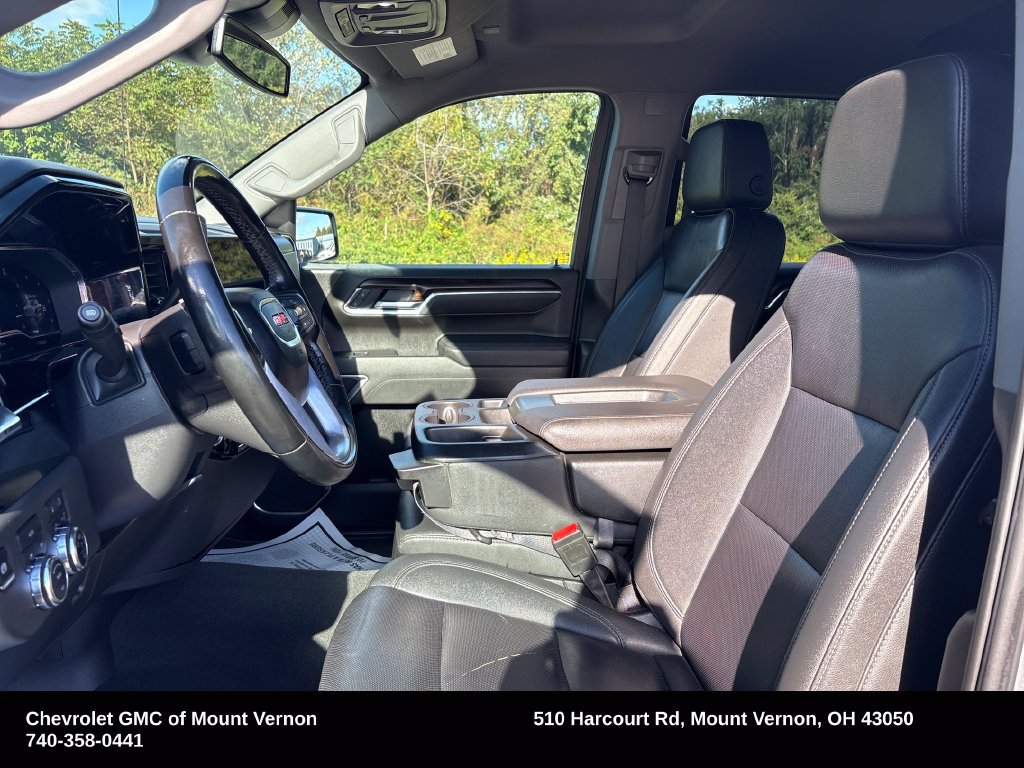 Used 2025 GMC Sierra 1500 SLT AWD/4WD image 11