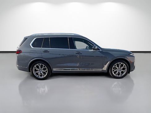 Used 2024 BMW X7 xDrive40i w/ Executive Package AWD/4WD image 2