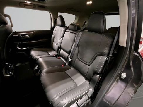 Used 2025 INFINITI QX80 Luxe image 28