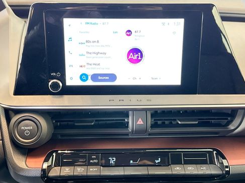 Used 2026 Toyota Prius Plug-In Hybrid image 16