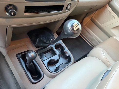 Used 2006 Dodge Ram 2500 Truck SLT image 16
