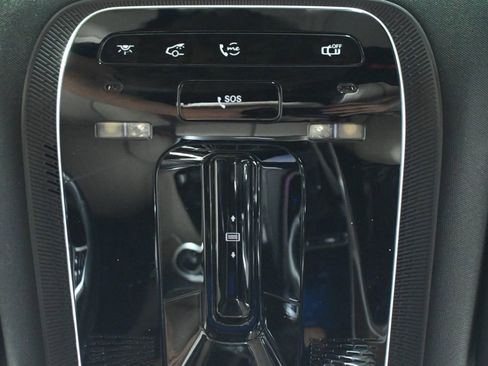 Certified 2025 Mercedes-Benz C 300 4MATIC Sedan image 22