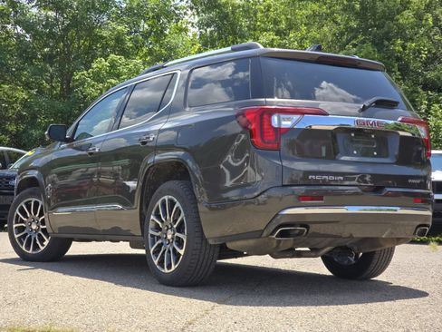 Used 2020 GMC Acadia Denali w/ Denali Ultimate Package AWD/4WD image 17