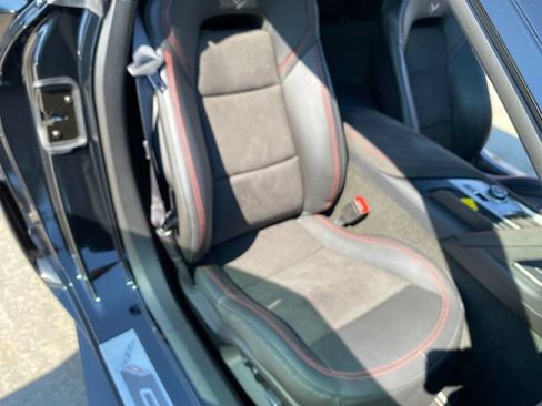 Used 2018 Chevrolet Corvette Z06 RWD image 29