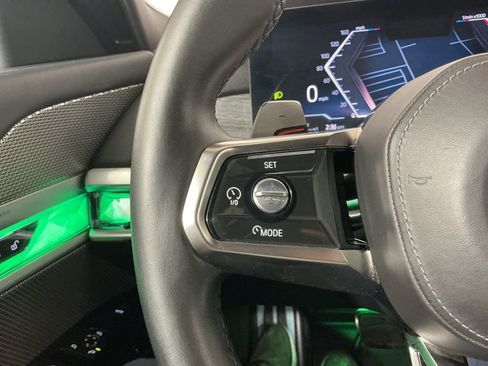 Used 2023 BMW 760i xDrive image 16