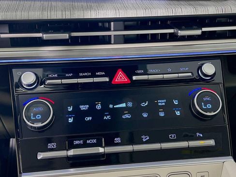 New 2025 Hyundai Santa Fe Calligraphy image 23