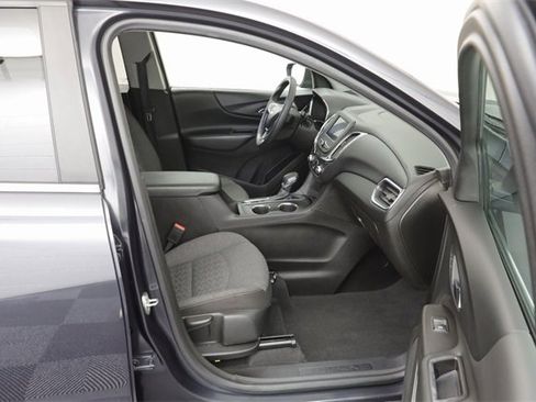 Used 2022 Chevrolet Equinox LT image 20