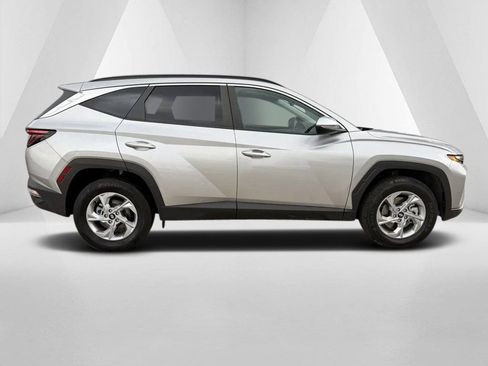 Used 2023 Hyundai Tucson SEL AWD/4WD image 8