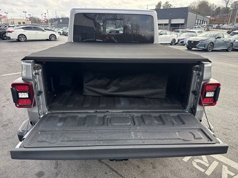 Used 2021 Jeep Gladiator Mojave image 23