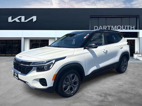 Used 2024 Kia Seltos S AWD/4WD image 1