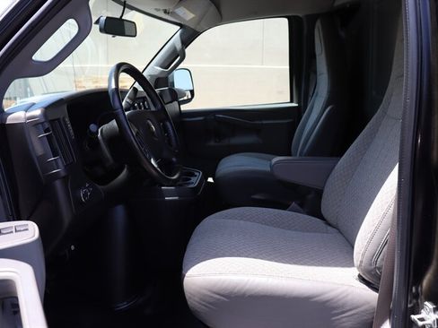 Used 2021 Chevrolet Express 2500 w/ Driver Convenience Package RWD image 16