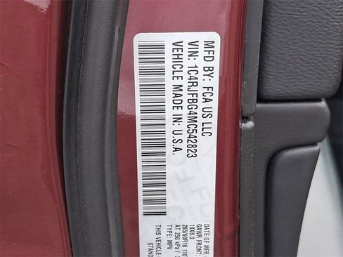 Used 2021 Jeep Grand Cherokee Limited w/ Premium Lighting Group image 28